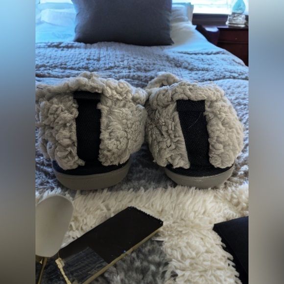 COFACE Womens Slippers Fuzzy Memory Foam Soft Plush Sherpa Fleece Lining Slipper - Picture 3 of 8